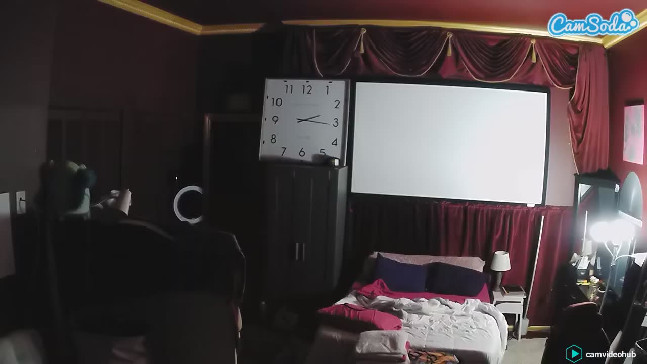 voyeurcam_baileybase_room