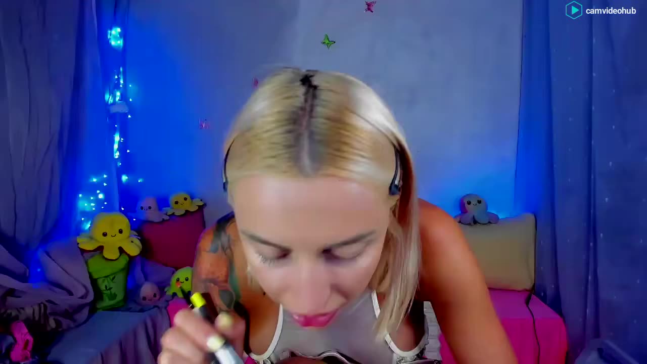 YourLizzyDoll preview 2026-07-26
